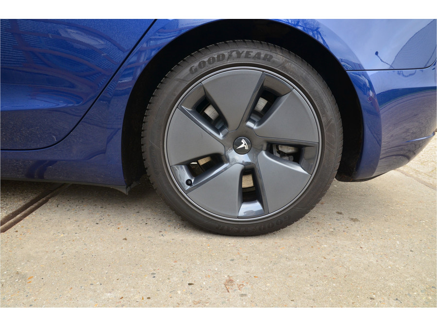 Tesla Model 3 Standard Plus RWD 60 kWh