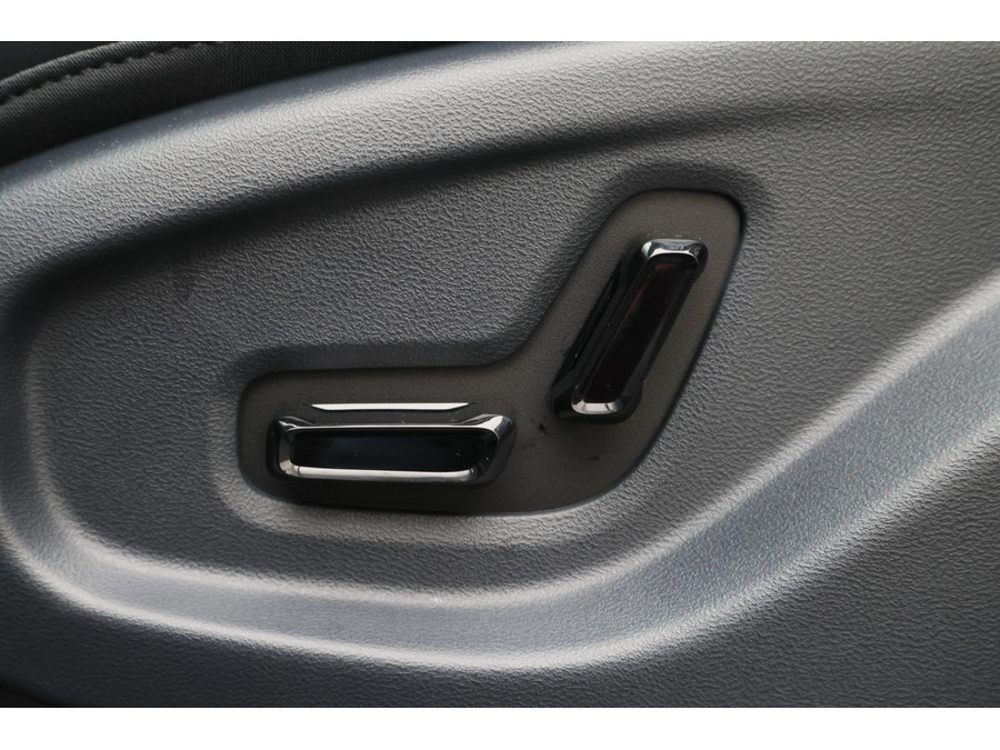 Geely Starray EM-i 1.5 Pro Plug-in Hybrid