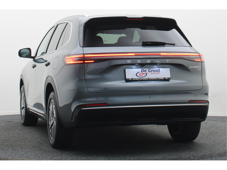 Geely Starray EM-i 1.5 Pro Plug-in Hybrid