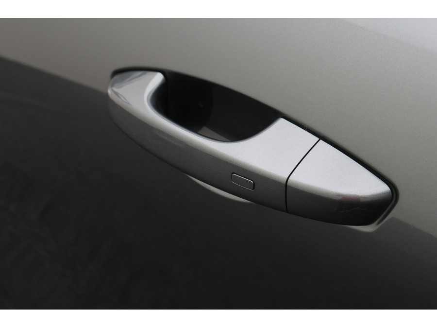 Geely Starray EM-i 1.5 Pro Plug-in Hybrid