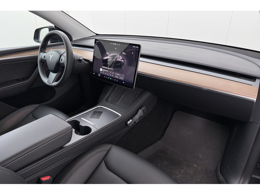 Tesla Model Y Performance AWD 75 kWh Autopilot