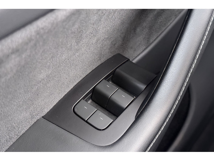 Tesla Model Y Performance AWD 75 kWh Autopilot