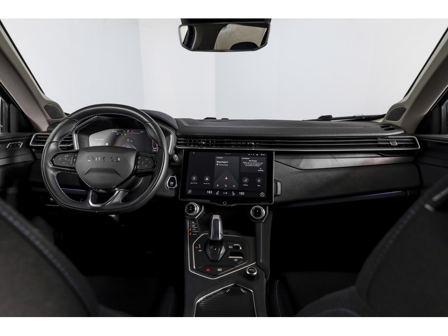 Lynk & Co 01 1.5 PHEV 261PK MY22