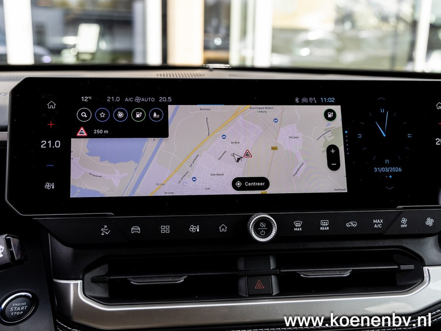 Jeep Compass First Edition 74kWh PANO / CONVENIENCE PACK / WARMTEPOMP / 8 JAAR GARANTIE