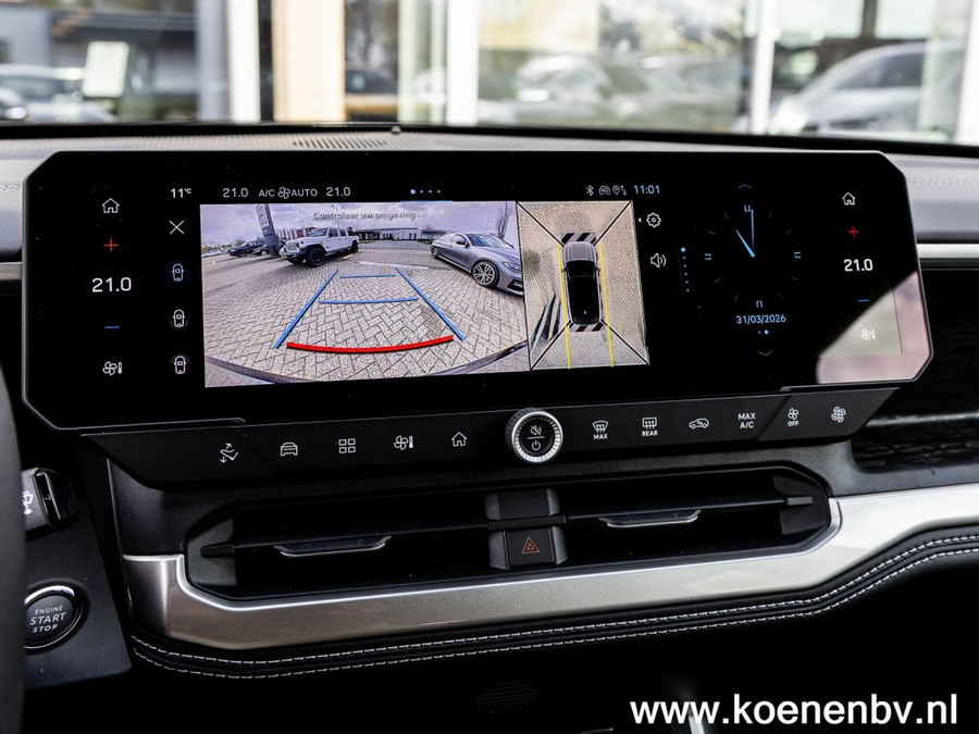 Jeep Compass First Edition 74kWh PANO / CONVENIENCE PACK / WARMTEPOMP / 8 JAAR GARANTIE