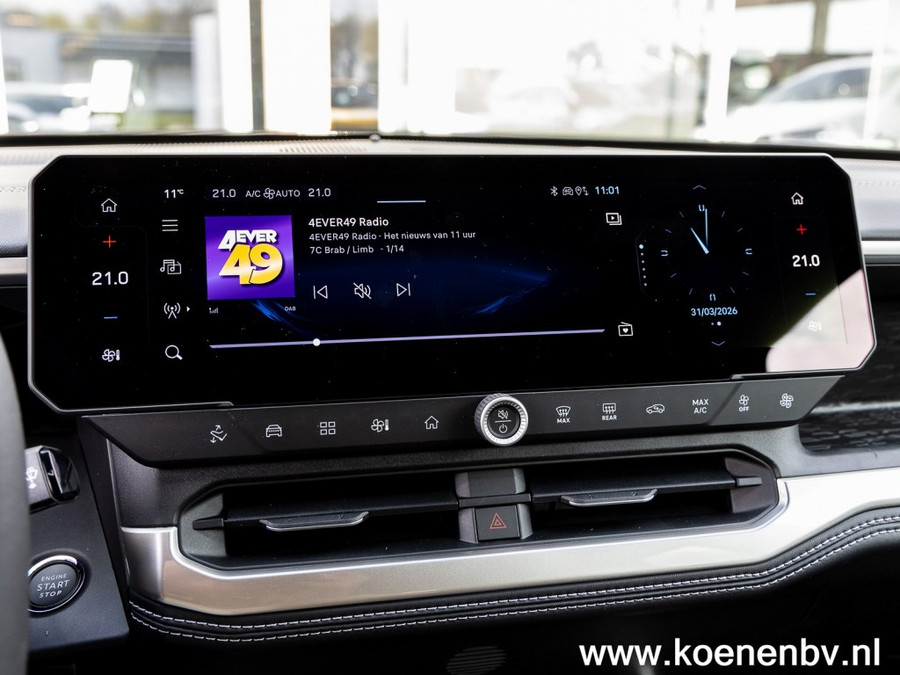 Jeep Compass First Edition 74kWh PANO / CONVENIENCE PACK / WARMTEPOMP / 8 JAAR GARANTIE