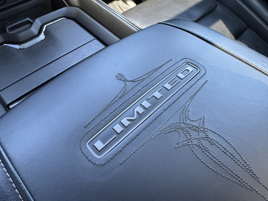 Dodge RAM 1500 LIMITED