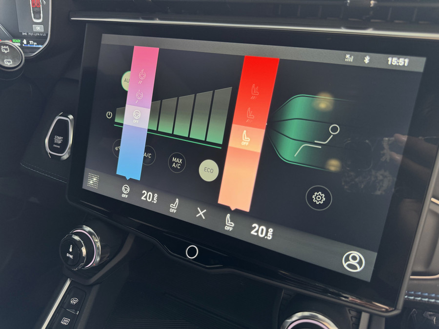 Lynk & Co 01 ✅1.5 261 PK NIEUWE AUTO ✅ 2025 / STOEL VERW. 1.5 261 PK ZWARTE HEMEL 360CAM