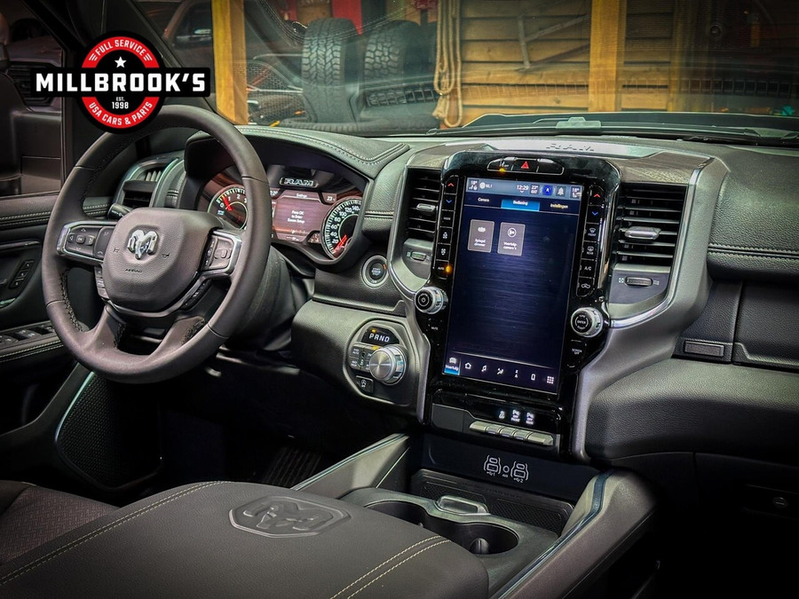 Dodge RAM 1500 Sport Hurricane