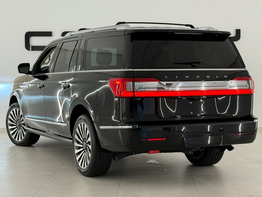 Lincoln Navigator 3.5L V6 Lang Preferred