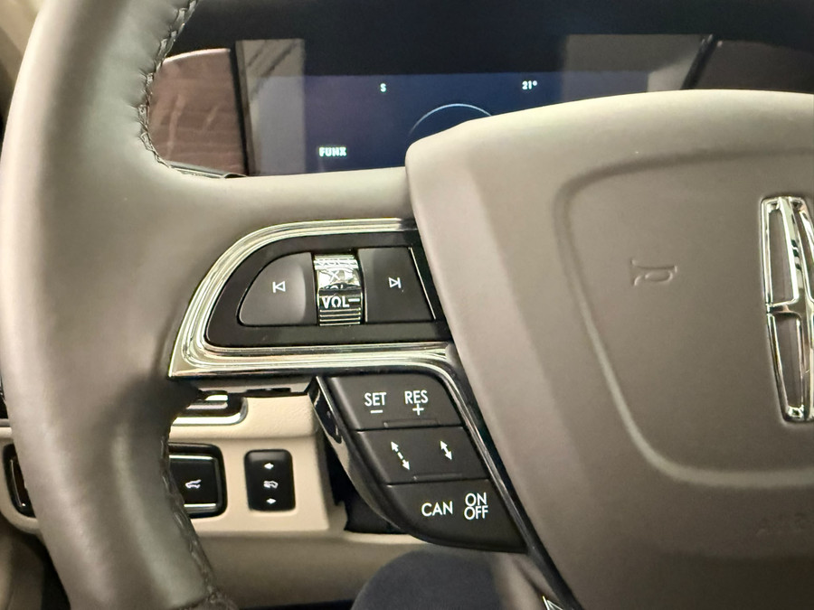 Lincoln Navigator 3.5L V6 Lang Preferred