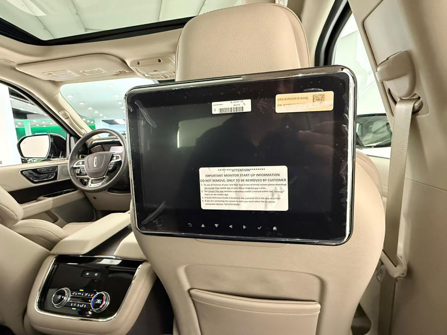 Lincoln Navigator 3.5L V6 Lang Preferred