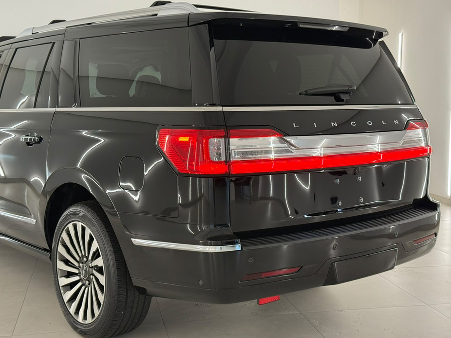 Lincoln Navigator 3.5L V6 Lang Preferred