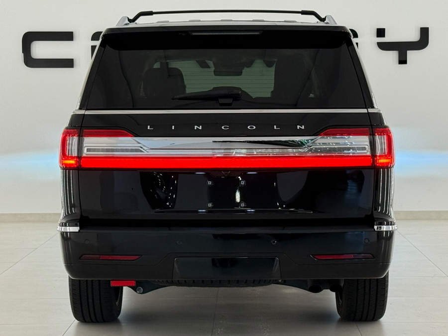Lincoln Navigator 3.5L V6 Lang Preferred