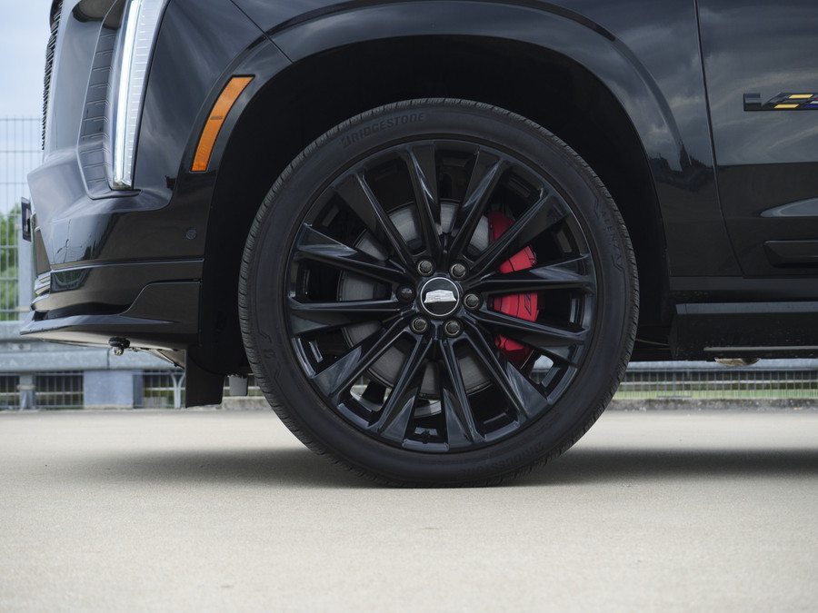 Cadillac Escalade V | 6.2L Supercharged V8 | LT4