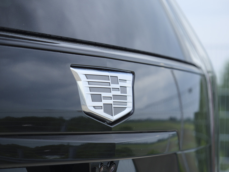 Cadillac Escalade V | 6.2L Supercharged V8 | LT4