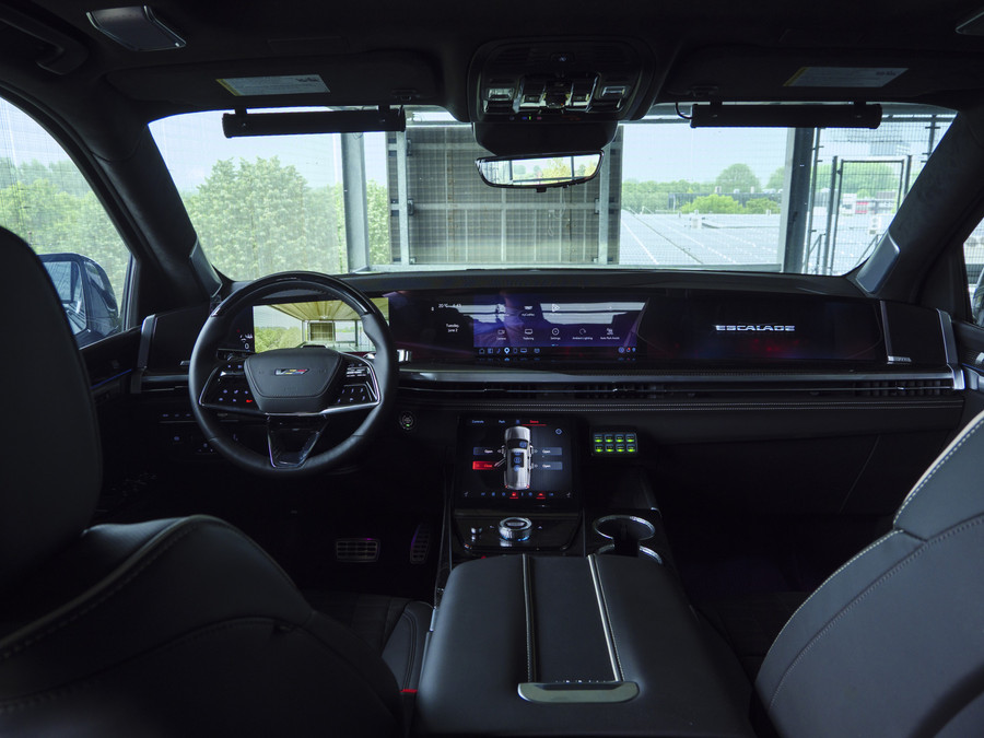Cadillac Escalade V | 6.2L Supercharged V8 | LT4