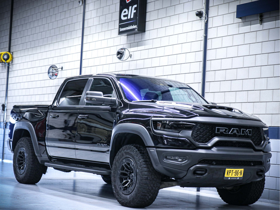 Dodge RAM 1500 TRX Blacked Out | V8 6.2L Supercharged