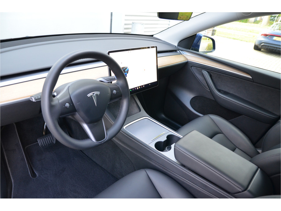 Tesla Model Y Long Range AWD 75 kWh