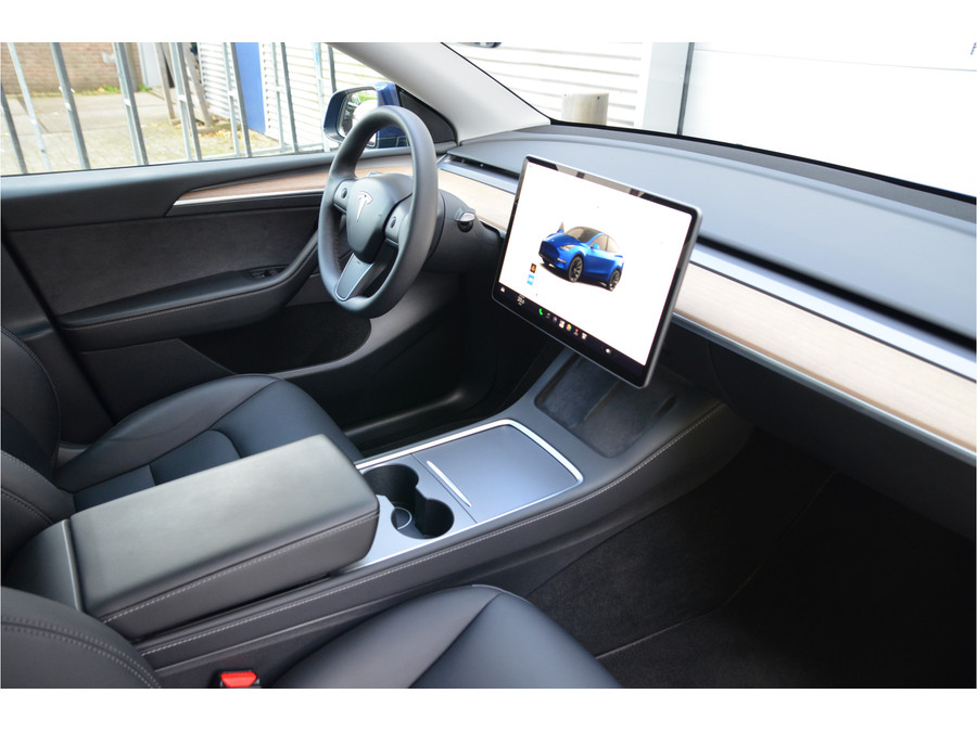 Tesla Model Y Long Range AWD 75 kWh