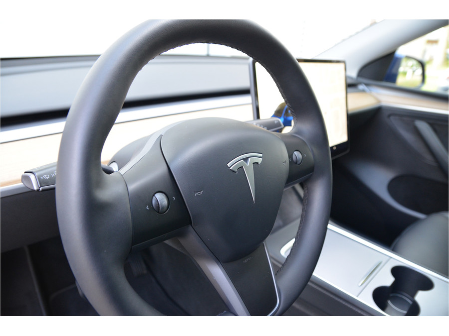 Tesla Model Y Long Range AWD 75 kWh