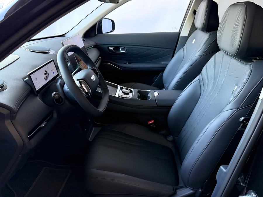 Geely Starray EM-i MAX+ PHEV LONG RANGE NIEUWE AUTO | 29,8 kWh ACCU | 136 KM WLTP | PANORAMADAK | STOELVERWARMING/KOELI