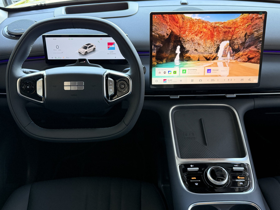 Geely Starray EM-i MAX+ PHEV LONG RANGE NIEUWE AUTO | 29,8 kWh ACCU | 136 KM WLTP | PANORAMADAK | STOELVERWARMING/KOELI