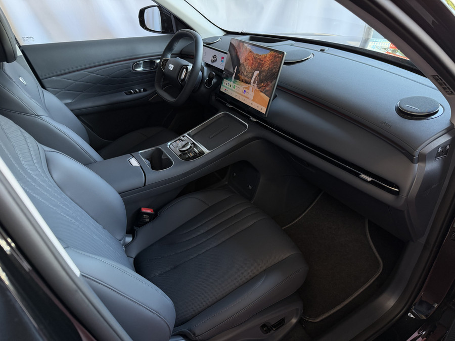 Geely Starray EM-i MAX+ PHEV LONG RANGE NIEUWE AUTO | 29,8 kWh ACCU | 136 KM WLTP | PANORAMADAK | STOELVERWARMING/KOELI