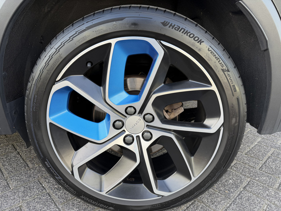 Lynk & Co 01 262pk PHEV (Elektrisch Schuifdak - Infinity Sound - 360gr Camera - Stoelverwarming - Elektrische Kle