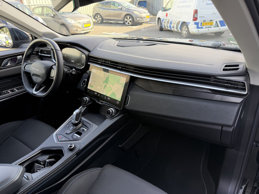 Lynk & Co 01 262pk PHEV (Elektrisch Schuifdak - Infinity Sound - 360gr Camera - Stoelverwarming - Elektrische Kle