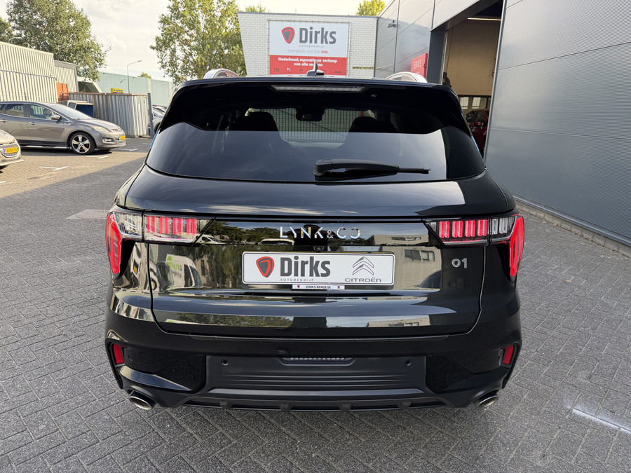 Lynk & Co 01 262pk PHEV (Elektrisch Schuifdak - Infinity Sound - 360gr Camera - Stoelverwarming - Elektrische Kle