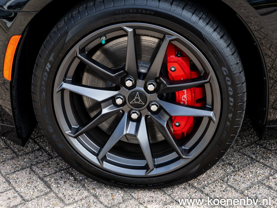 Dodge Charger Daytona R/T Scat Pack/ Plus Group/ Sun and Sound/ Carbon and Suede/ Track Pack