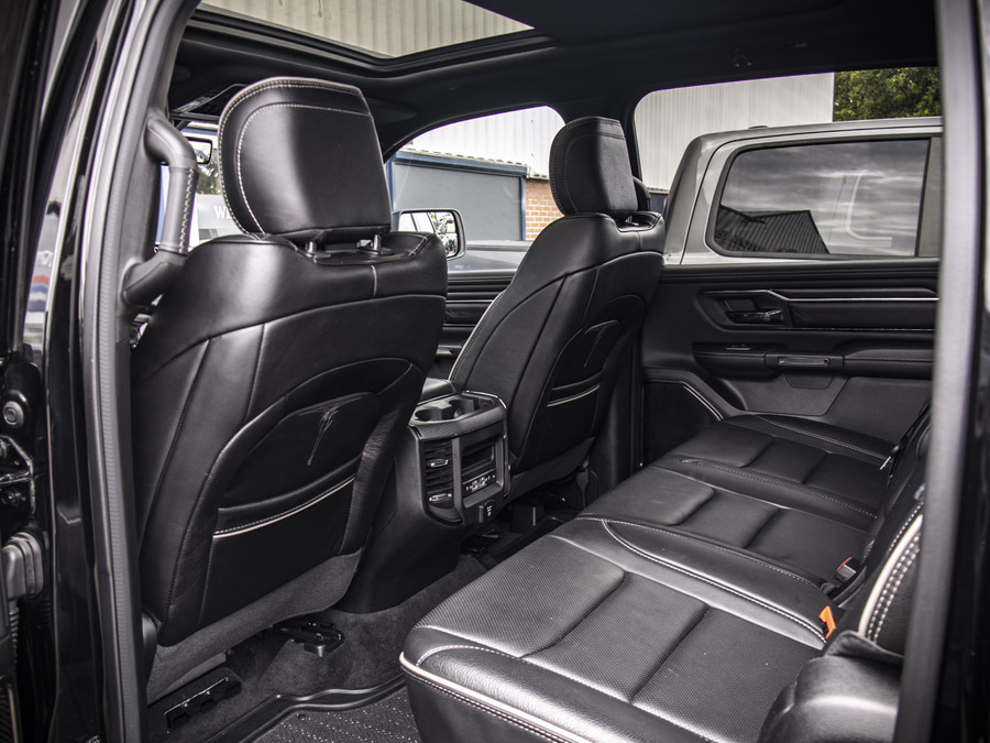Dodge RAM 1500 Limited Night