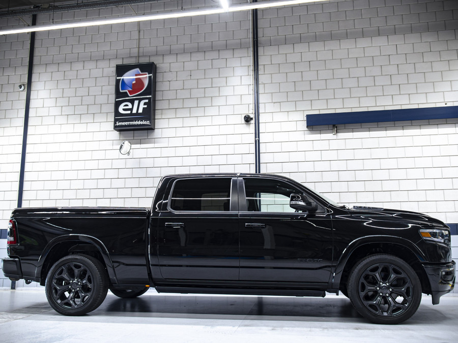 Dodge RAM 1500 Limited Night