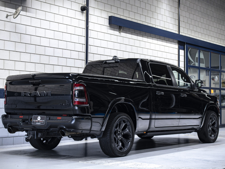 Dodge RAM 1500 Limited Night