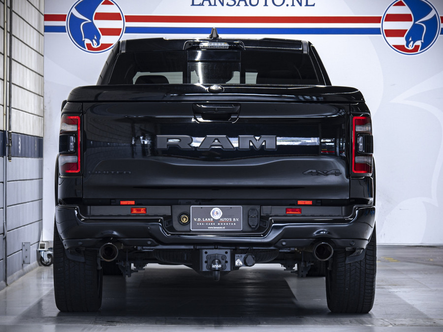 Dodge RAM 1500 Limited Night