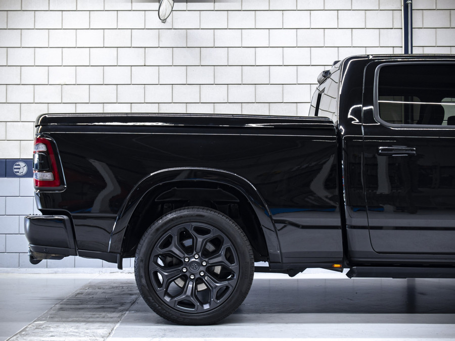 Dodge RAM 1500 Limited Night