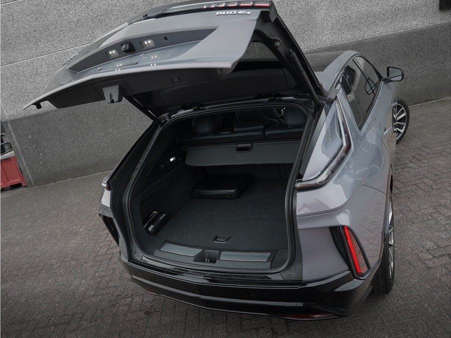 Cadillac Lyriq 600 E4 Sport