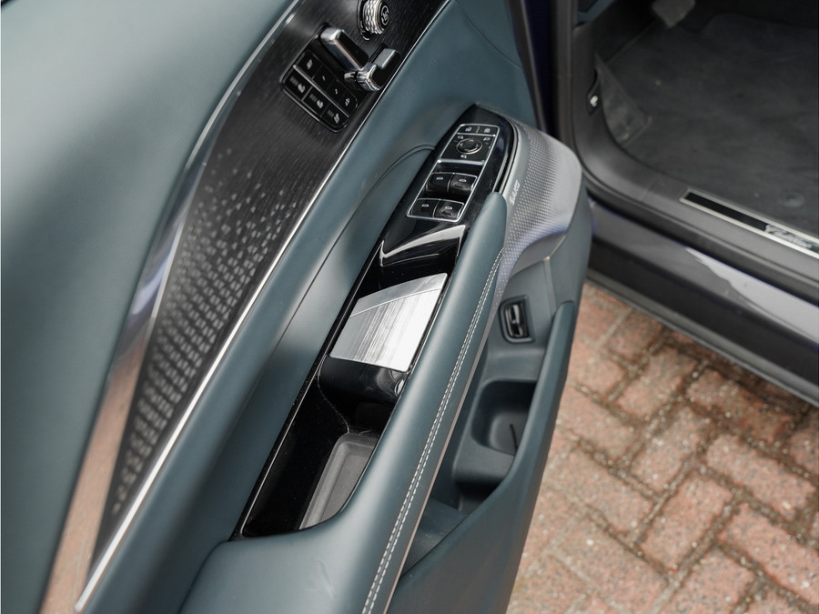 Cadillac Lyriq 600 E4 Sport