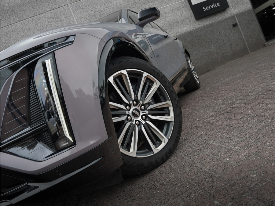 Cadillac Lyriq 600 E4 Sport