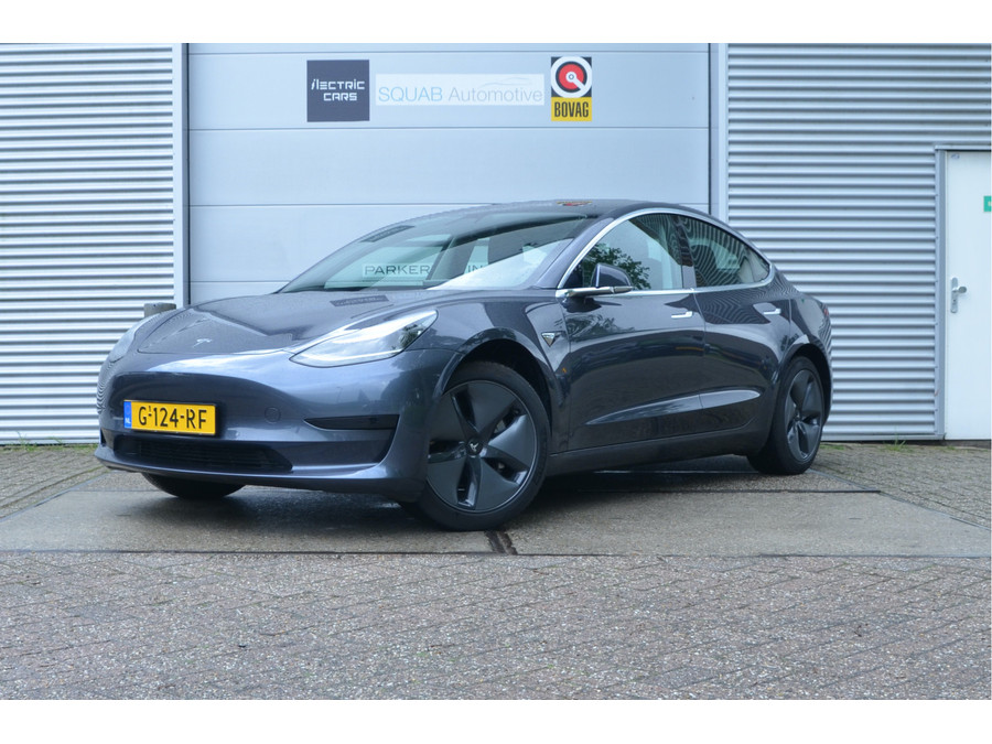 Tesla Model 3 Standard RWD Plus 60 kWh