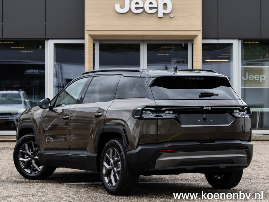 Jeep Compass 1.2 E-Hybrid Autom. First Edition CONVENIENCE PACK / TWO TONE
