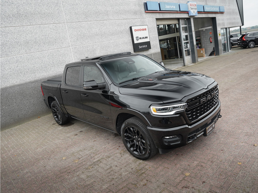 Dodge RAM 1500 3.0L SST H.O. 540PK Limited Night CrewCab 4x4