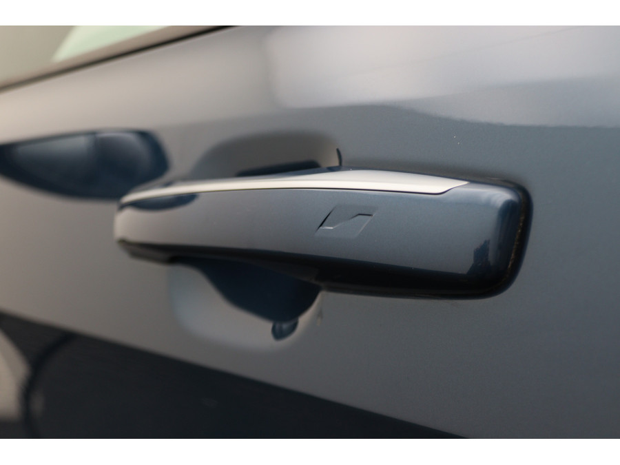 Lynk & Co 01 1.5 Plug-in Hybrid