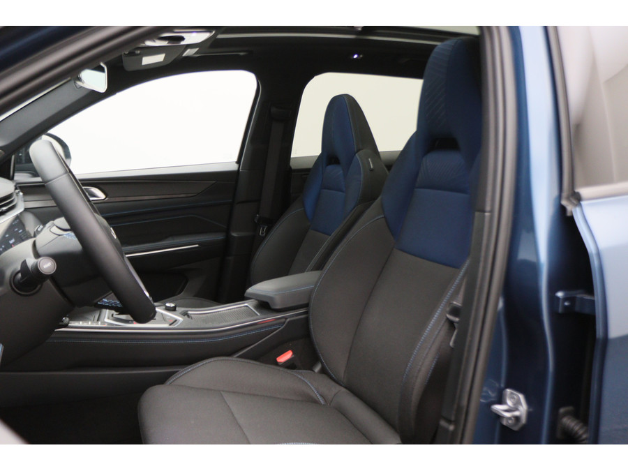 Lynk & Co 01 1.5 Plug-in Hybrid