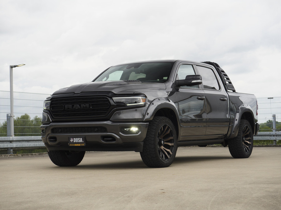Dodge RAM 1500 5.7 V8 4x4 Crew Cab Limited
