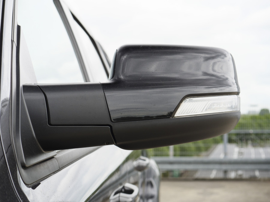 Dodge RAM 1500 5.7 V8 4x4 Crew Cab Limited