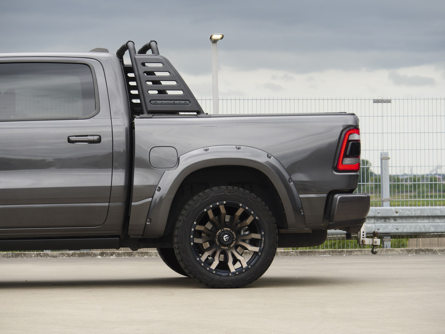 Dodge RAM 1500 5.7 V8 4x4 Crew Cab Limited