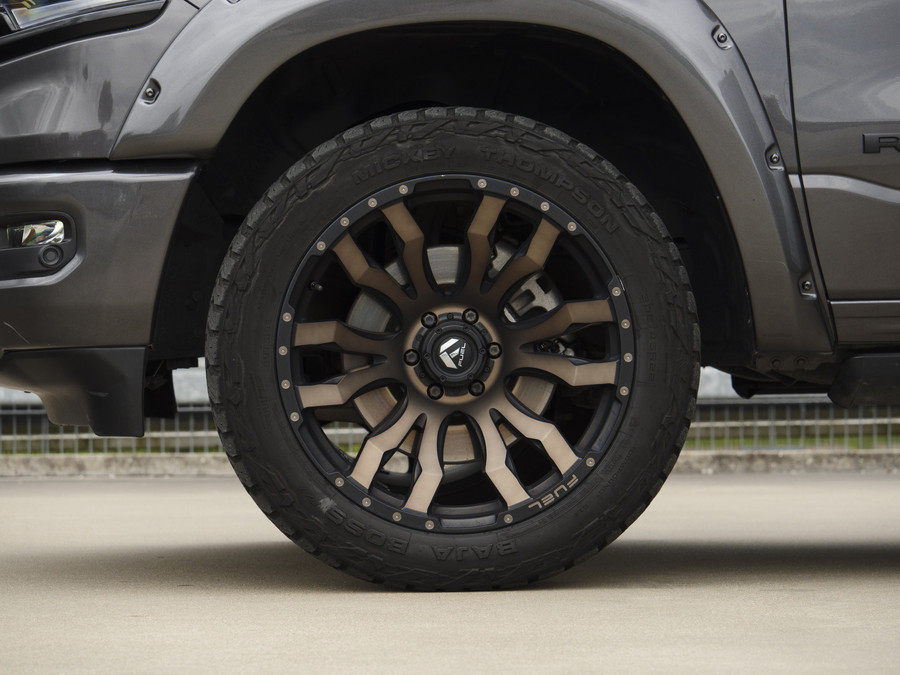 Dodge RAM 1500 5.7 V8 4x4 Crew Cab Limited