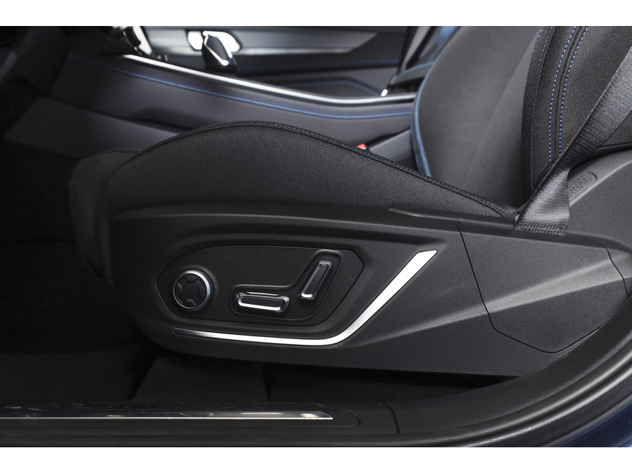 Lynk & Co 01 1.5 PHEV 261PK MY24